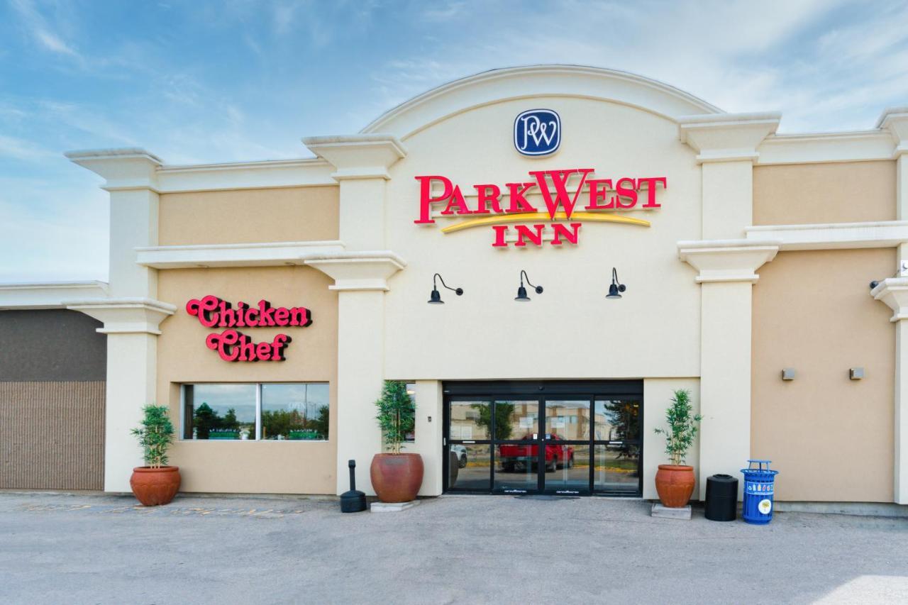 Park West Inn 위니펙 외부 사진