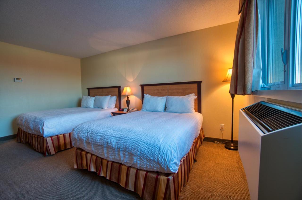 Park West Inn 위니펙 외부 사진